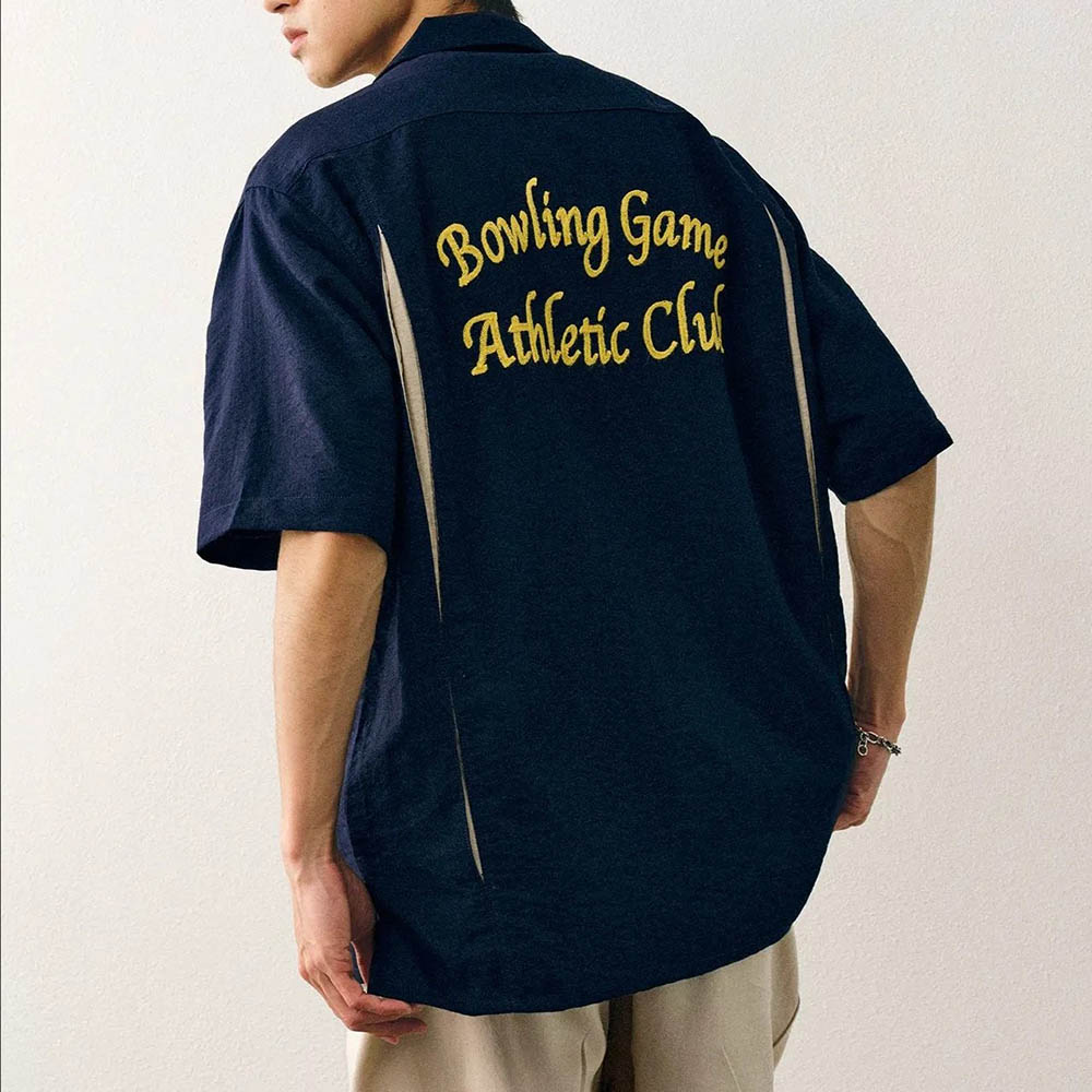 Street Fashion Trend 2025 - เสื้อเชิ้ตแขนสั้นปักลายผู้ชาย สไตล์อเมริกันเรโทร แฟชั่นสตรีท ทรงหลวม ระบายอากาศดี ดีไซน์เฉพาะตัว