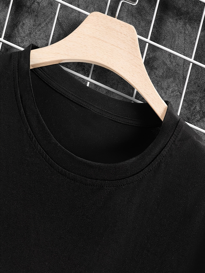 เสื้อยืดแขนสั้นคอกลมพิมพ์ลายแฟ - Street Fashion Trend 2025 บทวิจารณ์และราคา